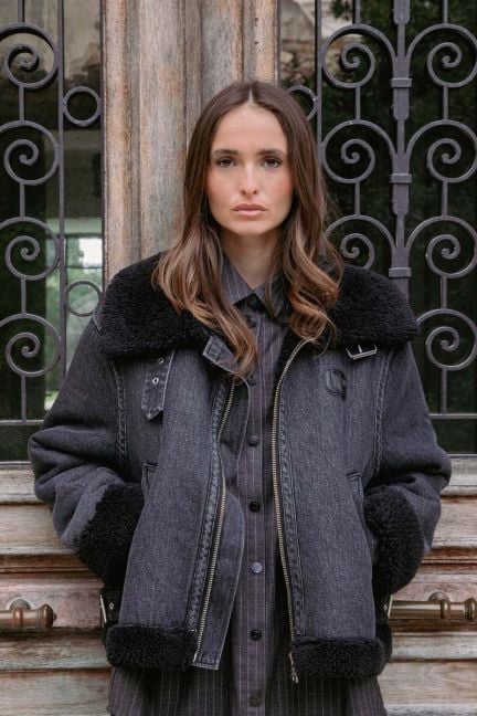 Veste Perth